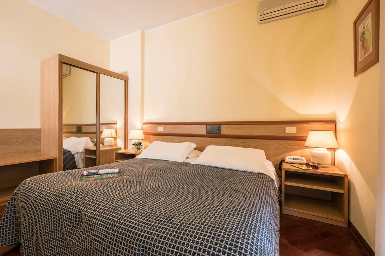 Hotel Vega Perugia Exteriör bild